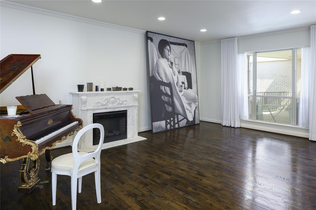 Imperial House Condo - Residential