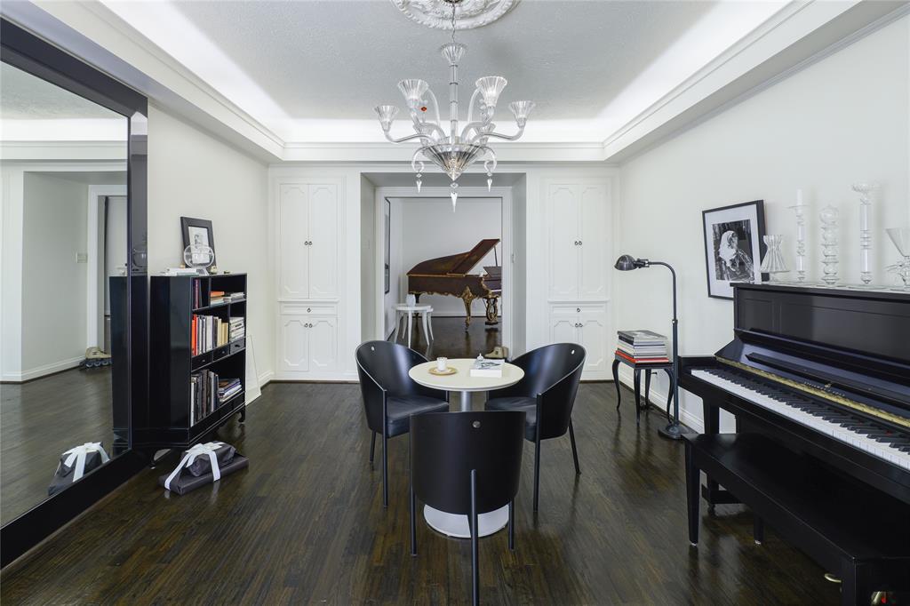 Imperial House Condo - Residential