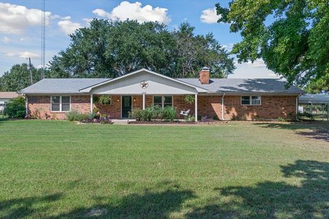 Photo of 2599 Fm 1504, Wills Point, TX 75169 (MLS # 21062277)