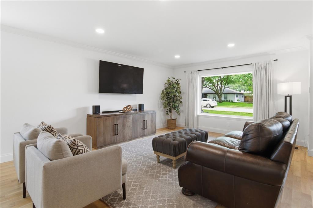 1309 Seminole Drive