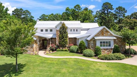 1805 CR SE 3285 Mount Vernon TX 75457