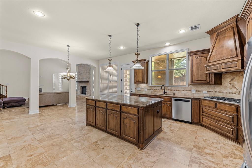 1013 Winfield Court