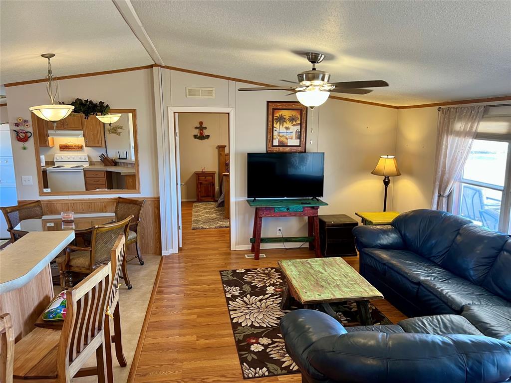 Peninsula - Residential