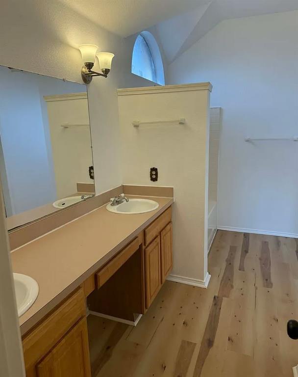 Huntington Village Add - Residential