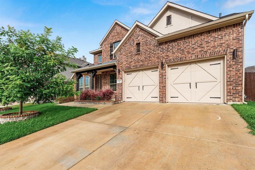 LOCATION LOCATION LOCATION! THIS IS YOUR HOME! A MUST SEE 4 bedroom + Study, 3 bath, 2 car garage fully upgraded home in the quit and highly sought-after Marine Creek Ranch! House located in a Cul-de-sac where kids can play safely for hours. Large master suite includes a large walk-in shower, jet tub and his-n-her vanity spaces. A unique open floor plan with a winding staircase AND WINE GROTTO. The entire home is pre-wired for surround sound. Cozy patio, where where you'll enjoy countless nights by the wood burning fireplace. This community offers a community pool and clubhouse, a private lake area, park, greenbelt, and playground. No bankruptcies, no collections, no evictions, no criminal charges.