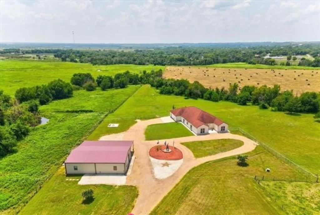 1220 Hinchliffe Road