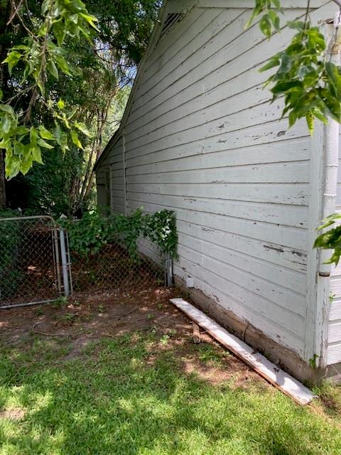 253 Graham Avenue