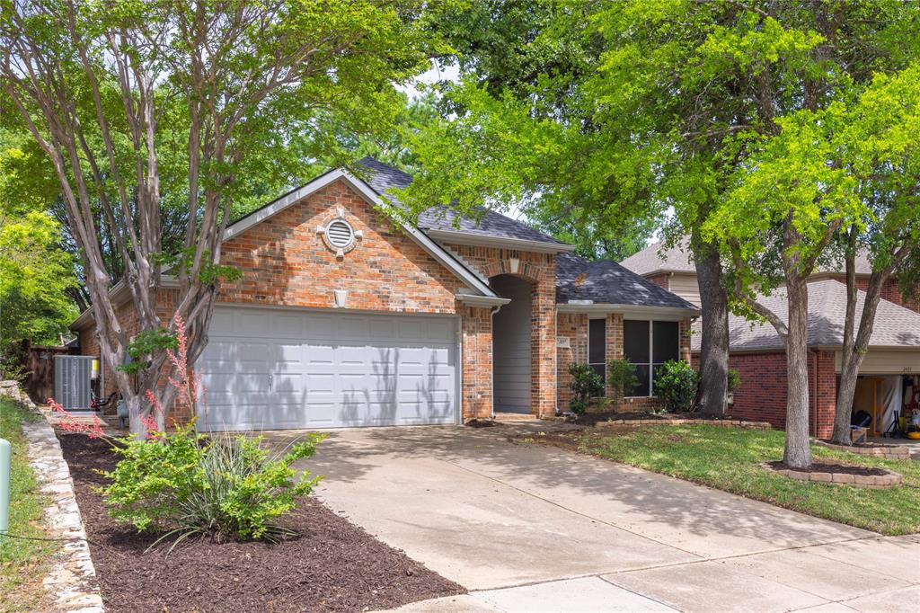 2405 Pinehurst Court