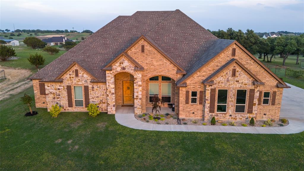 1077 Eagles Bluff Drive