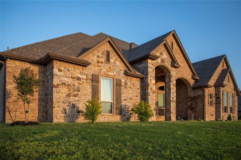 1077 Eagles Bluff Drive Weatherford TX 76087