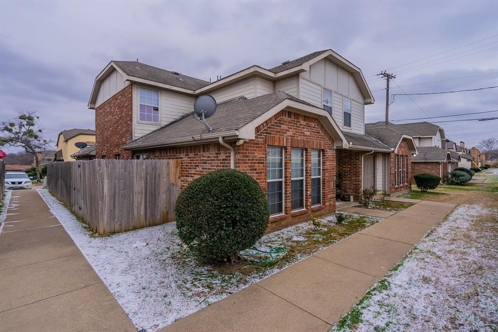 611 Oriole Boulevard 404