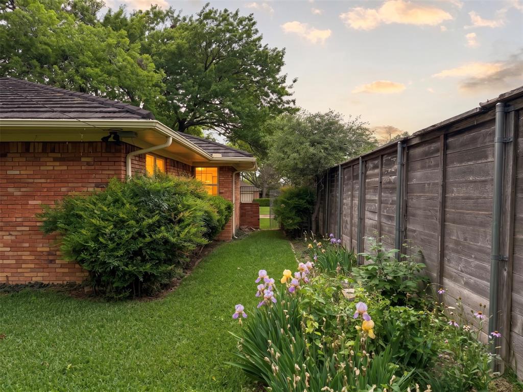 Emerald Isle - Residential