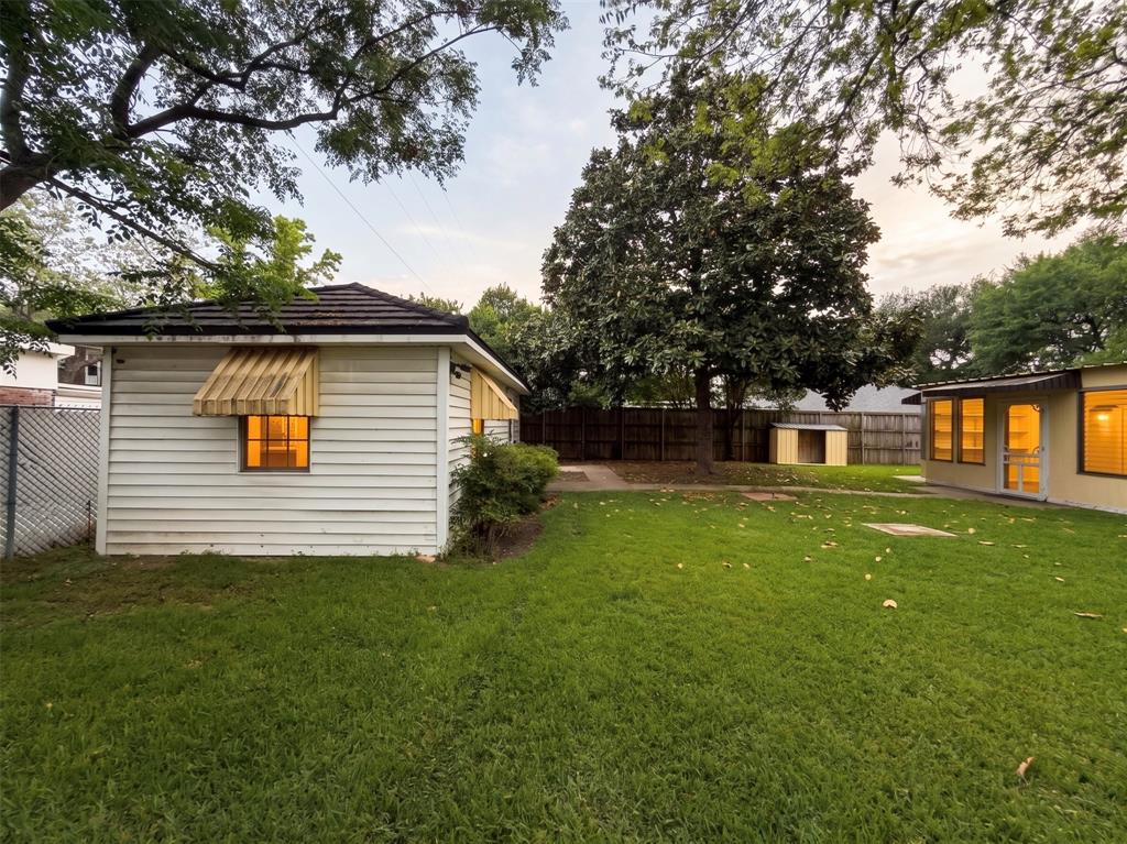 Emerald Isle - Residential