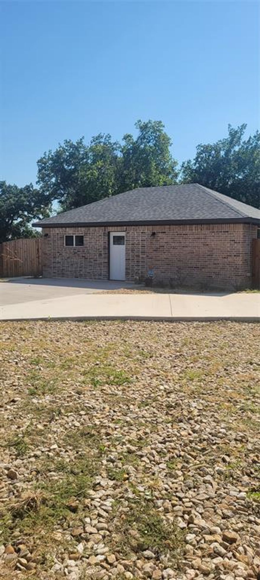 Practically newly built beautiful single story home with a huge backyard. This home features a long driveway perfect for parking. Located in Highly acclaimed Mansfield High. Tenant and tenant's agent to verify all information. Please submit Texas approved application and lease along with last 2 month paystubs. Lenient on income with great references, no evictions, and 620+ credit score.