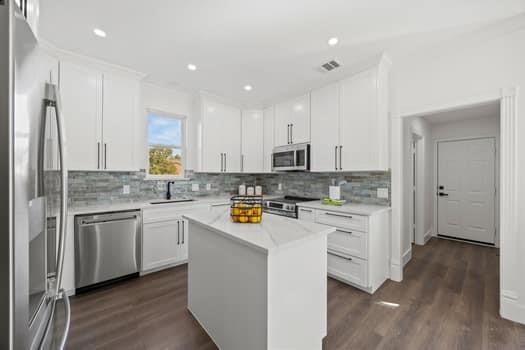 Charbonneau Cove Add - Residential