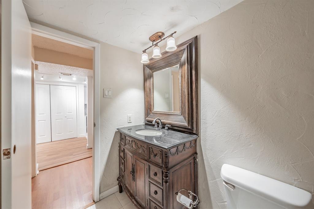 Shady Brook Twnhs Add - Residential