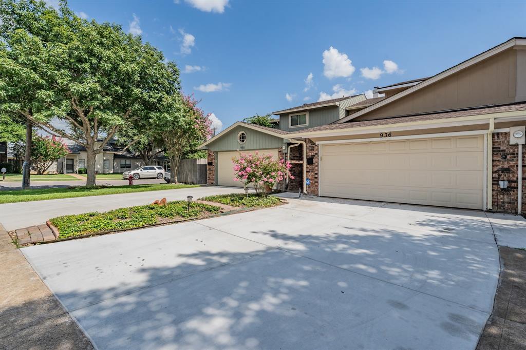 Shady Brook Twnhs Add - Residential