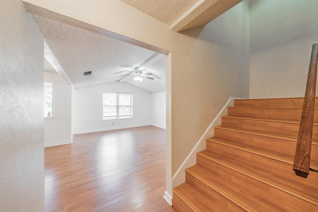 Shady Brook Twnhs Add - Residential