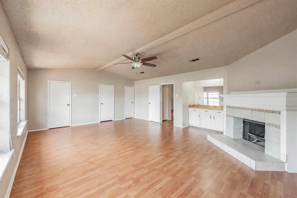 Shady Brook Twnhs Add - Residential