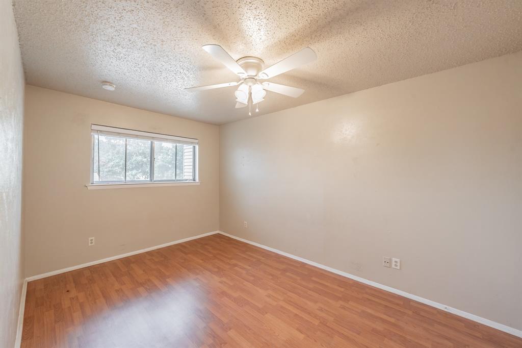 Shady Brook Twnhs Add - Residential