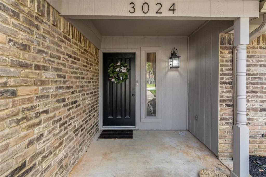 3024 Pecan Circle
