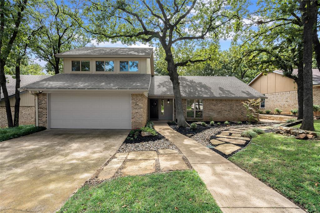 3024 Pecan Circle