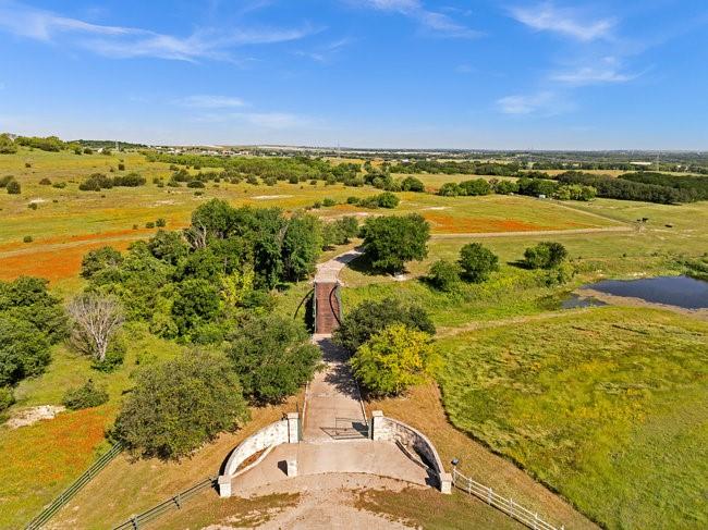 171 Treetop Drive