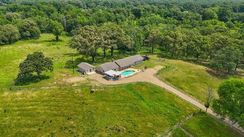 3044 US HWY 80 Grand Saline TX 75140