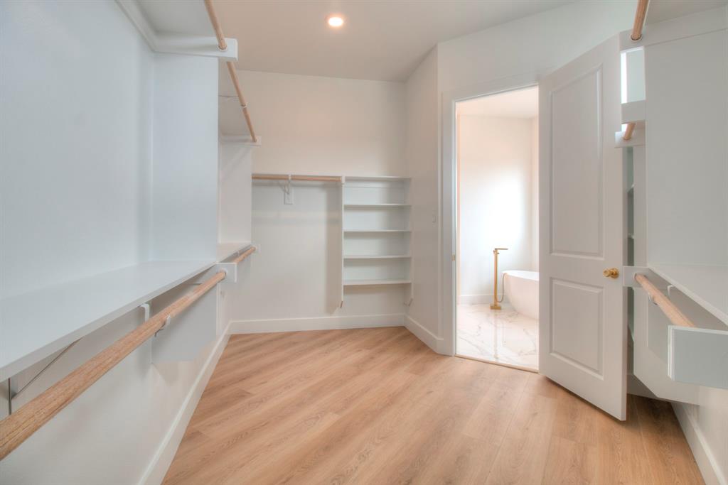 Silver Lakes Ranch - Residential