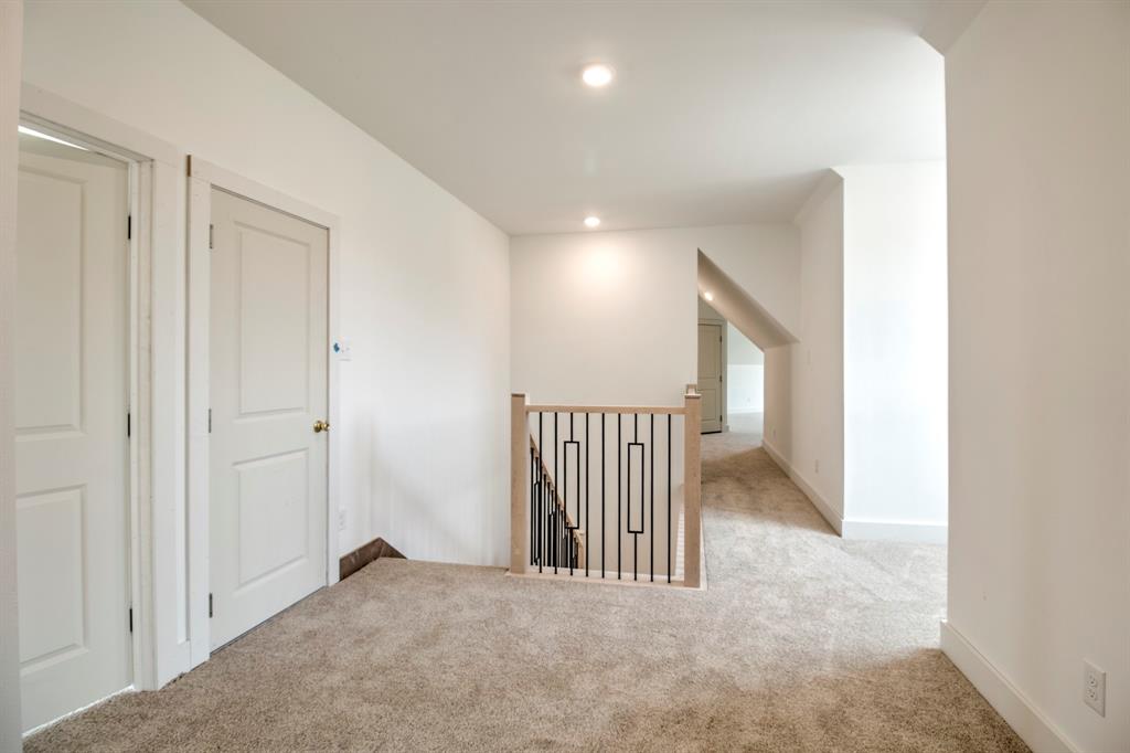 Silver Lakes Ranch - Residential