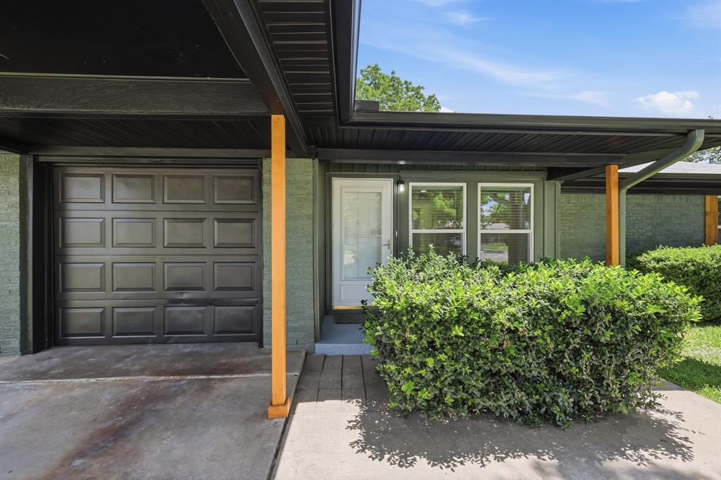 804 Mulkey Lane
