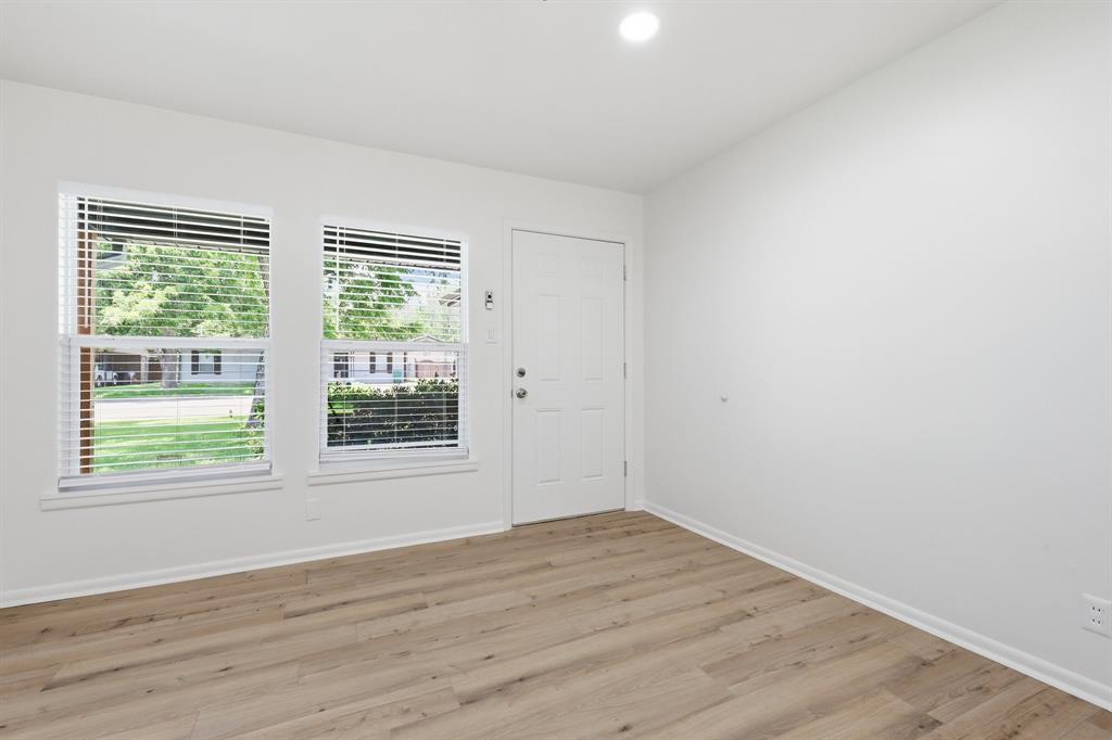 804 Mulkey Lane