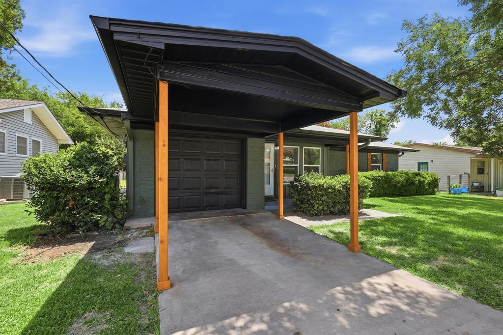 804 Mulkey Lane