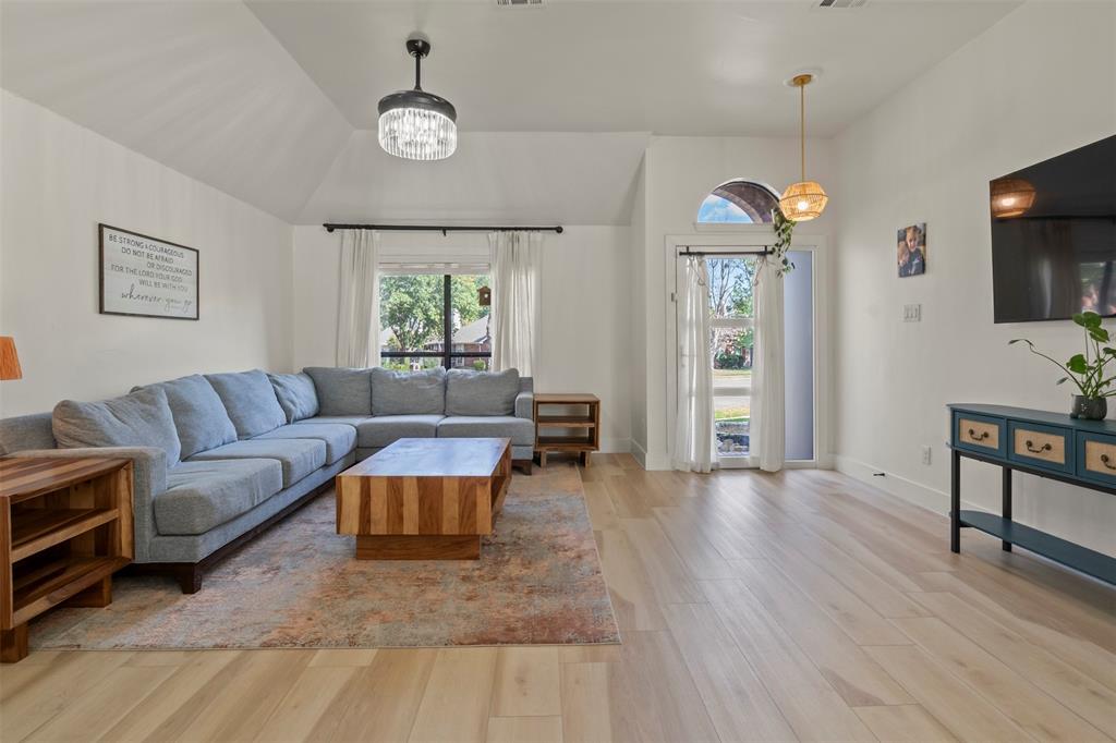6217 Decatur Court