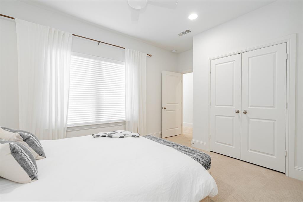 GEORGE J BRYAN REV - Residential Lease