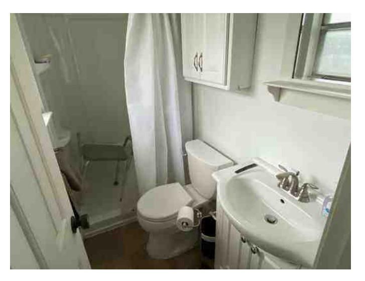 COUNTRY CLUB ESTATES 2 INST - Residential