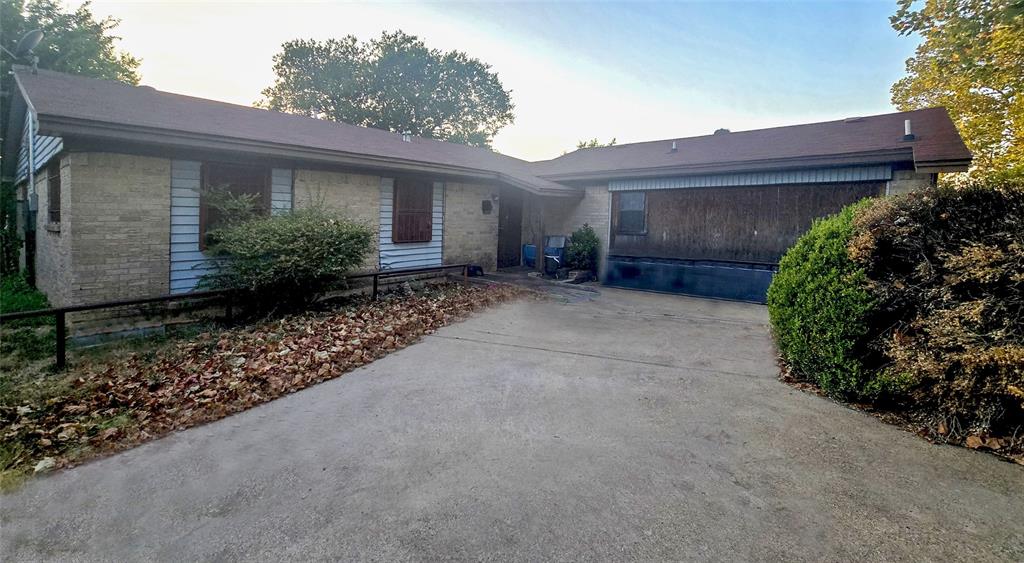 7309 Broken Tree Trail