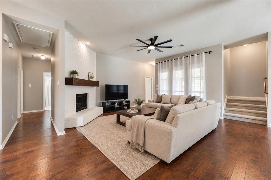 349 Apache Trail