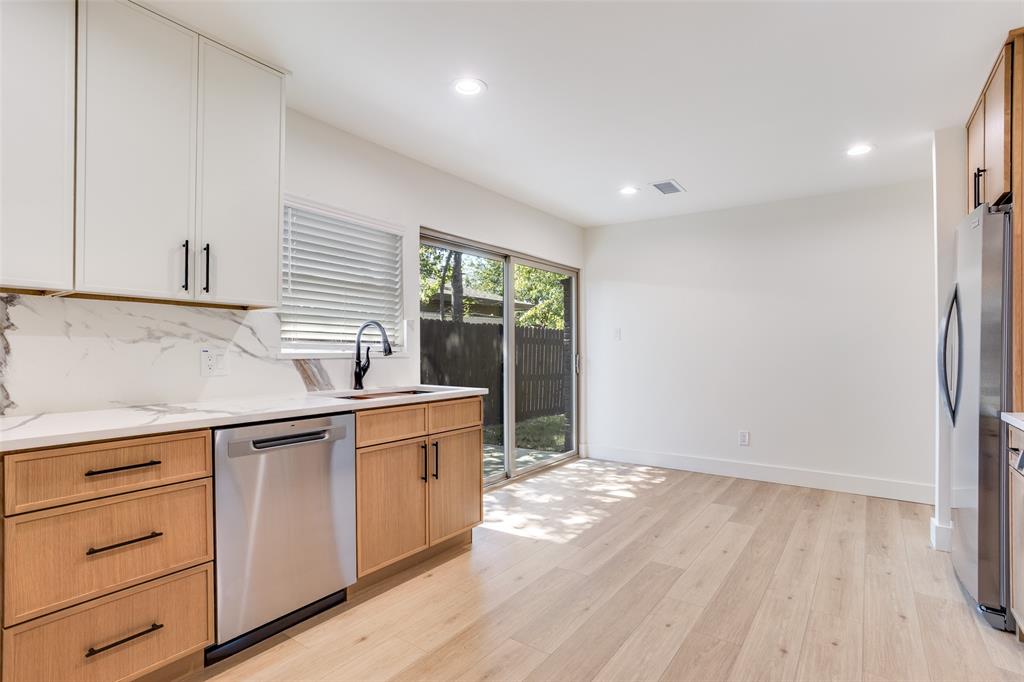 SPRING RIDGE 8 - Residential Lease