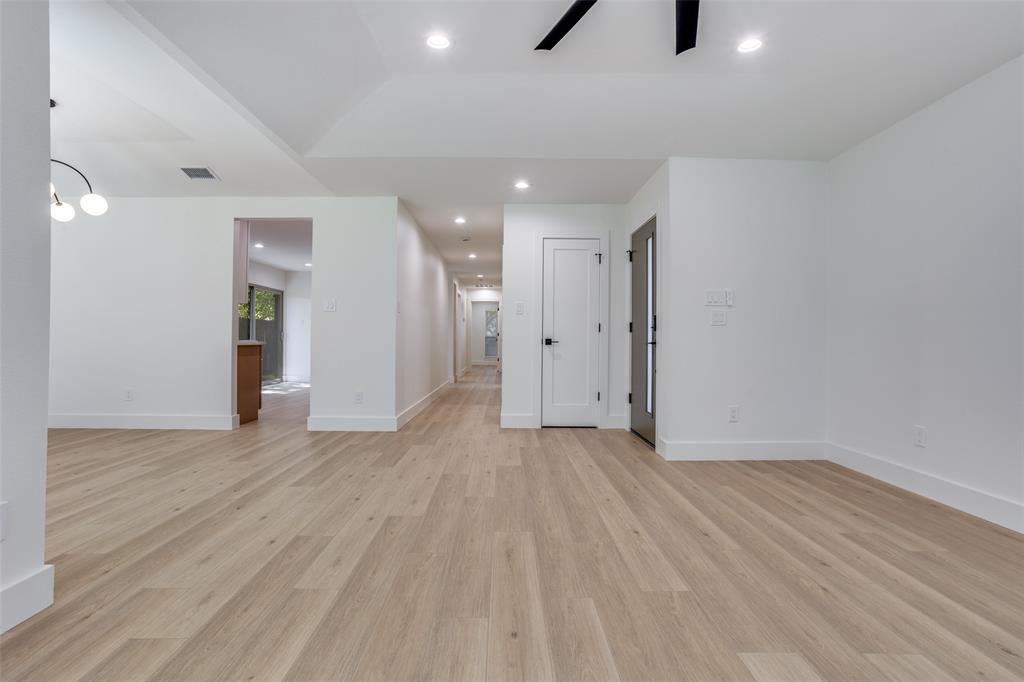 SPRING RIDGE 8 - Residential Lease