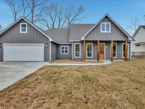 A home in Lufkin