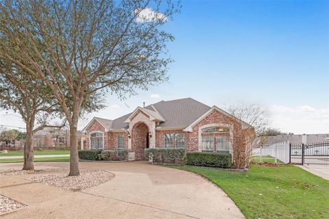 818 Amherst Drive Waxahachie TX 75165