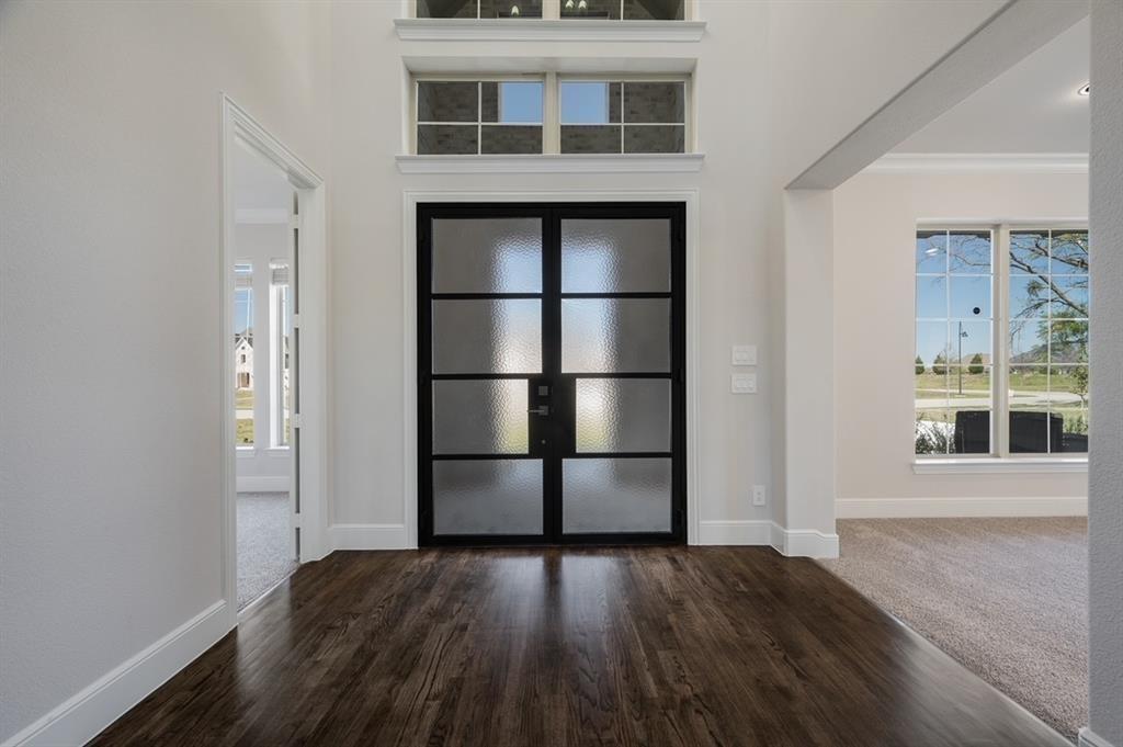 1405 Gairloch Drive