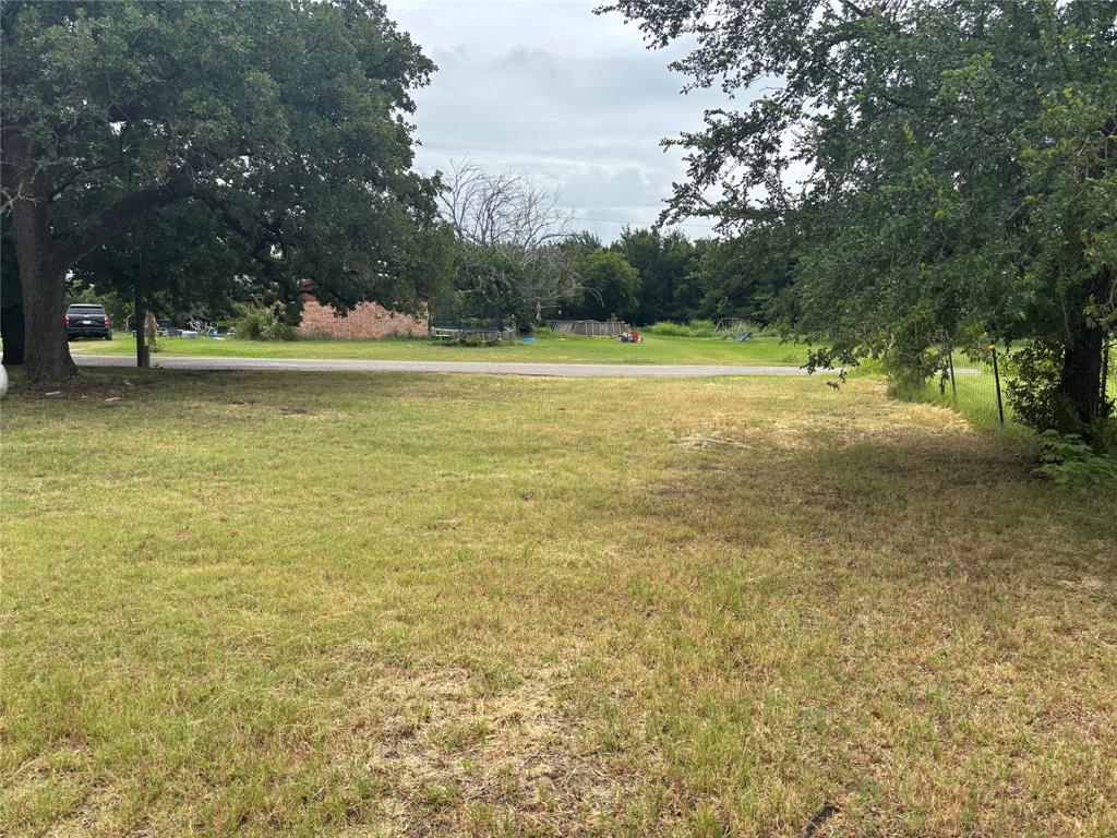 218 Tolar Cemetery Road