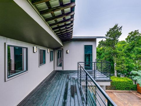 Tiny photo for 919 Knott Place, Dallas, TX 75208 (MLS # 21153592)