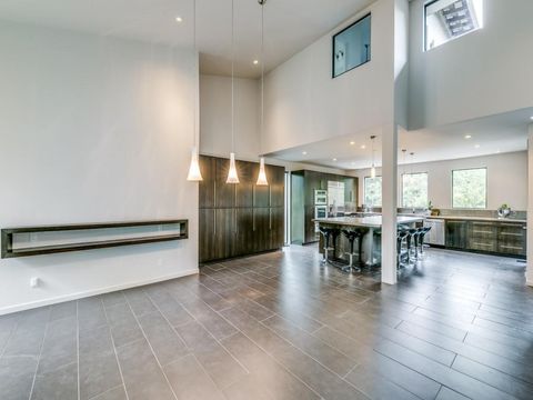 Tiny photo for 919 Knott Place, Dallas, TX 75208 (MLS # 21153592)