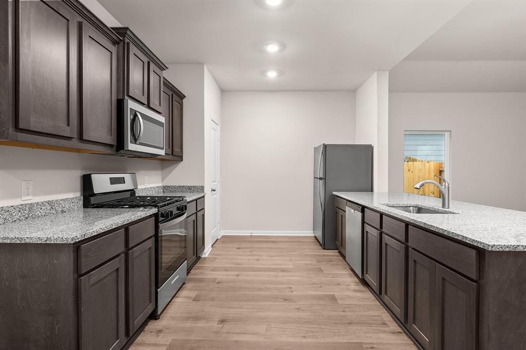 Photo of 200 Southgate Drive, Terrell, TX 75160 (MLS # 21272421)