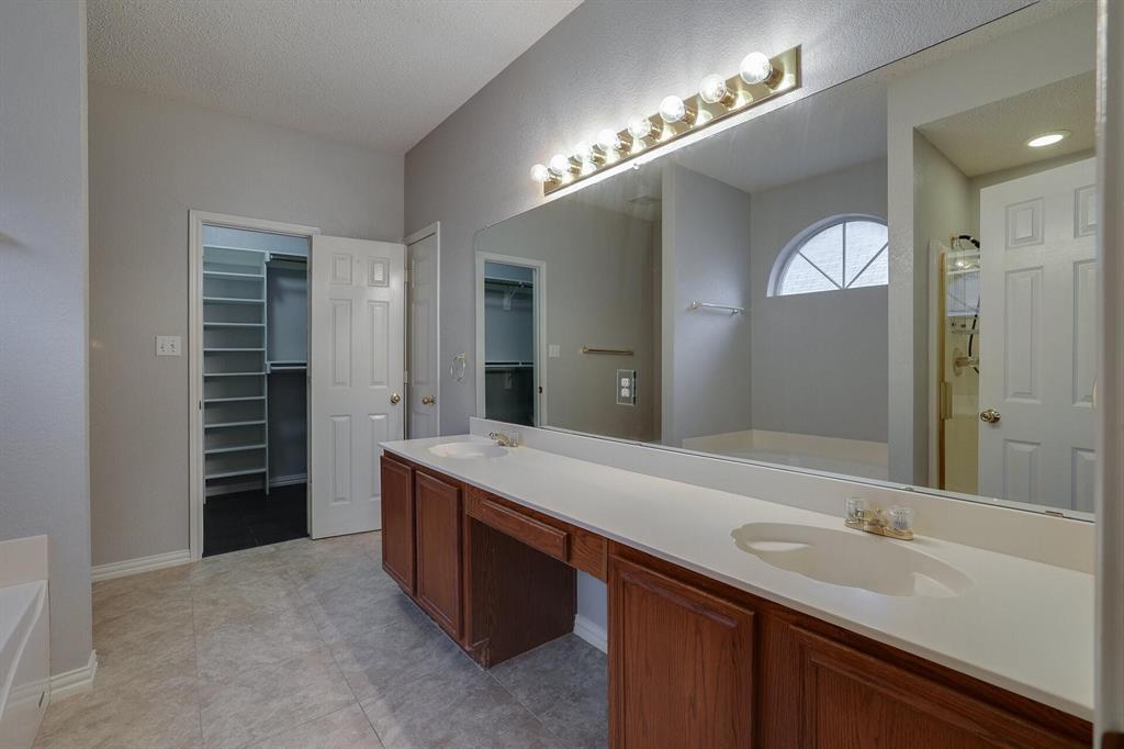 Westchester On The Creek Ph 3b - Residential Lease