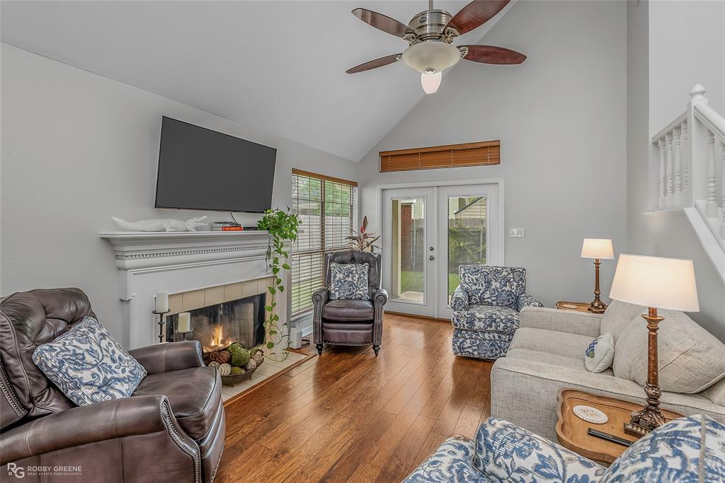 330 Colony Bend