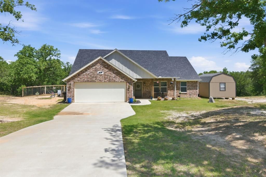 Photo of 112 Monarch Lane, Poolville, TX 76487 (MLS # 21252465)